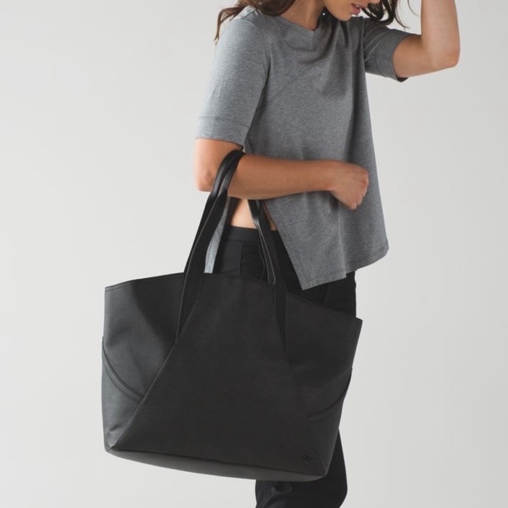 Lululemon All Day Tote Large